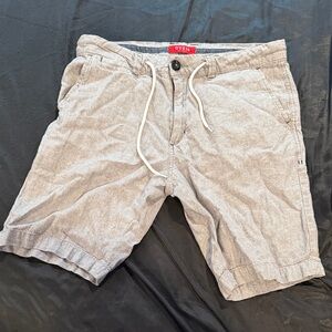 Guess Men's Gray Casual Flat Front Shorts